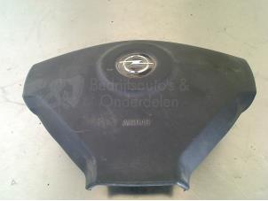 Used Left airbag (steering wheel) Opel Vivaro 2.5 CDTI 16V Price € 52,50 Margin scheme offered by C&J bedrijfsauto's & onderdelen