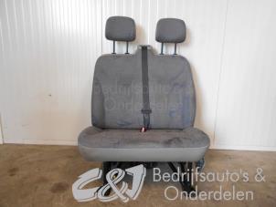 Used Double front seat, right Opel Movano 2.3 CDTi 16V FWD Price € 157,50 Margin scheme offered by C&J bedrijfsauto's & onderdelen