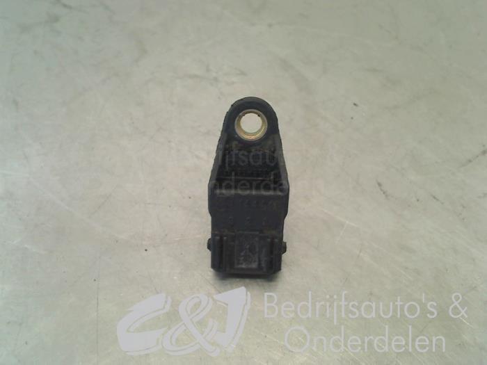 Nockenwelle Sensor van een Opel Vivaro 1.9 DTI 16V 2002