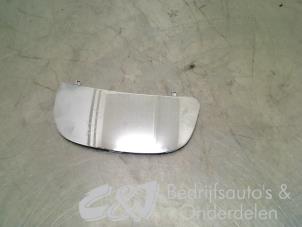 Used Mirror glass, left Opel Vivaro 2.0 CDTI Price € 10,50 Margin scheme offered by C&J bedrijfsauto's & onderdelen