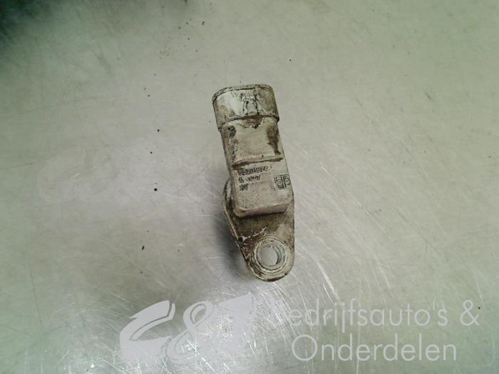Crankshaft sensor from a Fiat Doblo (263) 1.3 D Multijet 2010