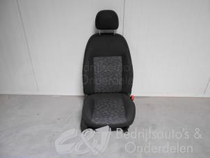 Usados Asiento derecha Opel Combo 1.6 CDTI 16V Precio € 210,00 Norma de margen ofrecido por C&J bedrijfsauto's & onderdelen