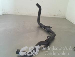 Used Radiator hose Volkswagen Crafter 2.0 TDI 16V Price € 31,50 Margin scheme offered by C&J bedrijfsauto's & onderdelen