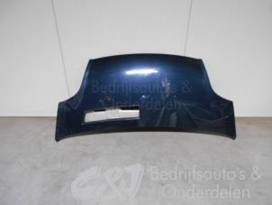 Used Bonnet Opel Vivaro 2.5 DTI 16V Price € 105,00 Margin scheme offered by C&J bedrijfsauto's & onderdelen