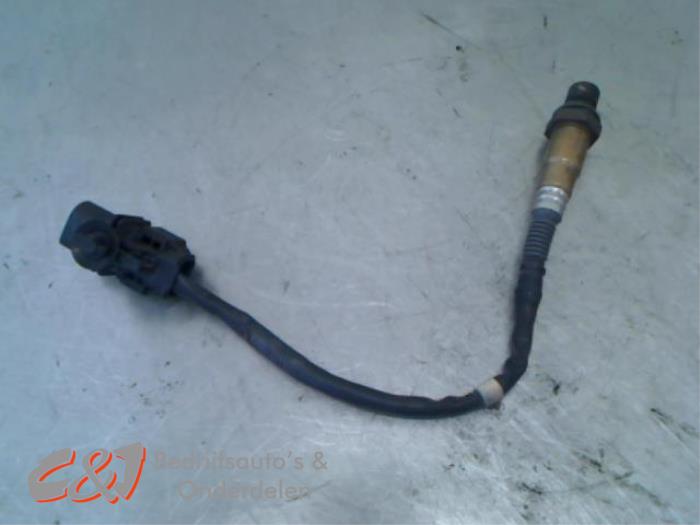 Usados Sonda Lambda Renault Trafic Passenger (1JL/2JL/3JL/4JL) 1.6 dCi 95 Precio € 10,50 Norma de margen ofrecido por C&J Bedrijfsauto's & Onderdelen