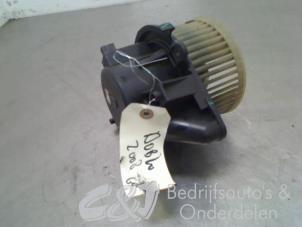 Usados Motor de ventilador de calefactor Fiat Doblo Cargo (223) 1.3 D 16V Multijet Precio € 42,00 Norma de margen ofrecido por C&J bedrijfsauto's & onderdelen