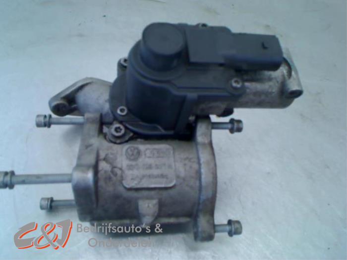 EGR valve Volkswagen Caddy III 1.9 TDI 03G129637A BLS