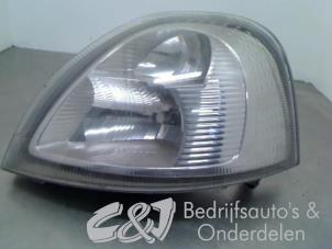 Used Headlight, left Opel Movano (4A1; 4A2; 4B2; 4B3; 4C2; 4C3) 2.5 CDTI Price € 42,00 Margin scheme offered by C&J bedrijfsauto's & onderdelen