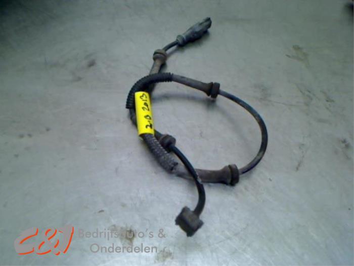 Gebrauchte ABS Kabel Opel Vivaro 2.0 CDTI Preis € 15,75 Margenregelung angeboten von C&J Bedrijfsauto's & Onderdelen