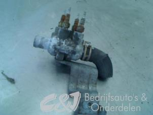 Used Radiator fluid heating module Opel Vivaro 2.5 CDTI 16V Price € 31,50 Margin scheme offered by C&J bedrijfsauto's & onderdelen