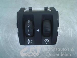 Used Light switch Nissan NV 300 1.6 dCi 125 Price € 26,25 Margin scheme offered by C&J bedrijfsauto's & onderdelen