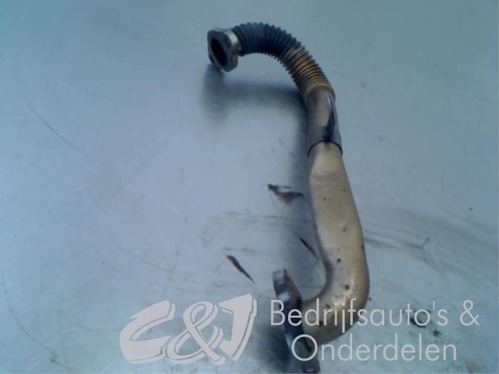 EGR tube from a Renault Trafic New (FL) 2.0 dCi 16V 115 2010