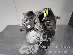 Usagé Boîte de vitesse Opel Combo Cargo 1.5 CDTI 75 Prix € 952,88 Prix TTC proposé par C&J bedrijfsauto's & onderdelen