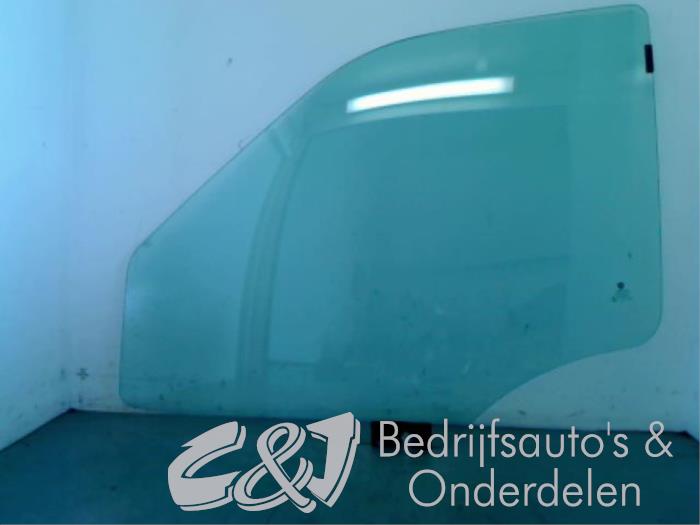 Vitre portière 2portes gauche d'un Fiat Doblo Cargo (263) 1.3 D Multijet 2015
