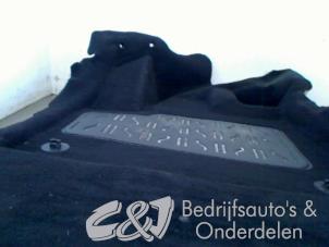 Used Carpet Opel Combo Cargo 1.5 CDTI 75 Price € 105,00 Margin scheme offered by C&J bedrijfsauto's & onderdelen