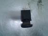 Rear window heating switch from a Renault Master III (FD/HD) 2.2 dCi 16V 2003