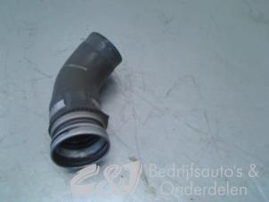 Used Intercooler hose Renault Master III (ED/HD/UD) 2.5 dCi 150 FAP Price € 42,00 Margin scheme offered by C&J bedrijfsauto's & onderdelen