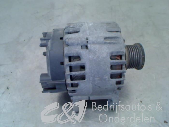 Dynamo from a Volkswagen Crafter 2.0 TDI 2016
