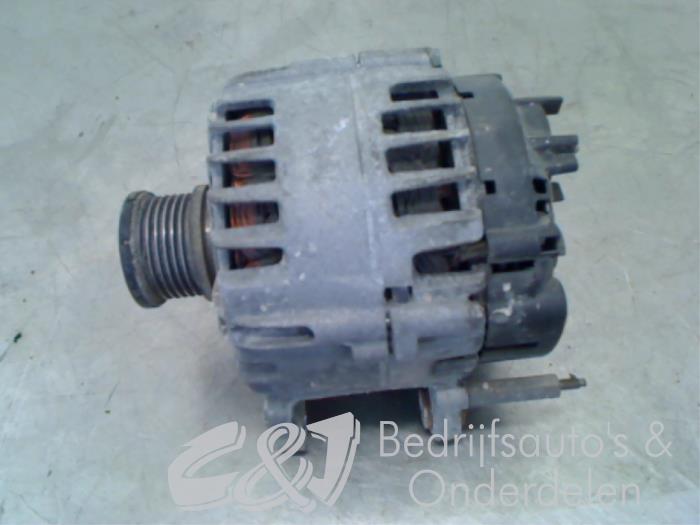 Dynamo from a Volkswagen Crafter 2.0 TDI 2016