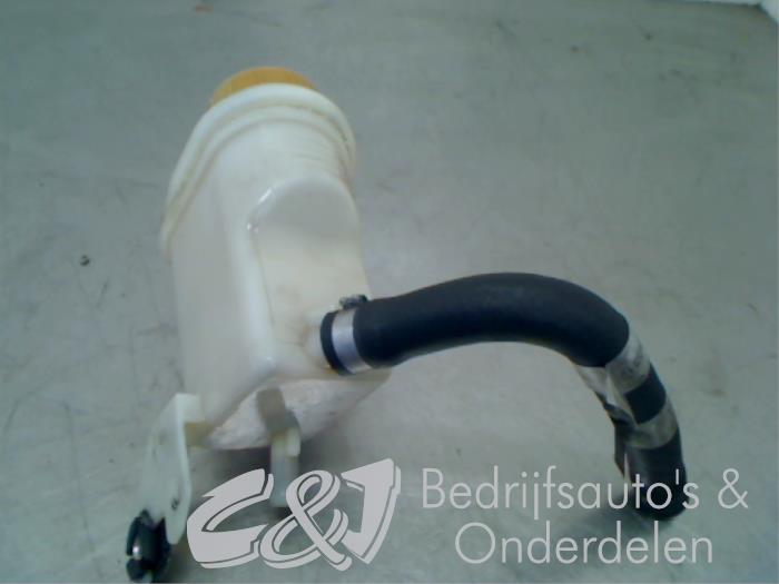 Power steering fluid reservoir from a Fiat Doblo Cargo (263) 1.3 D Multijet 2012