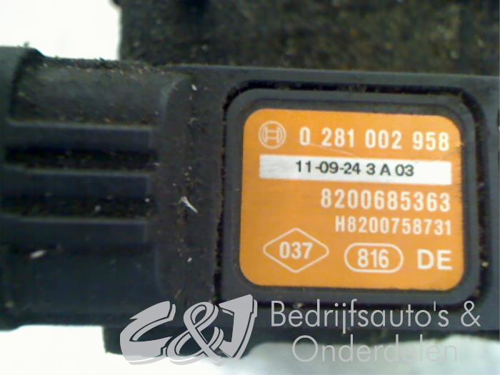 Mapping sensor (intake manifold) from a Opel Vivaro 2.0 CDTI 16V 2014