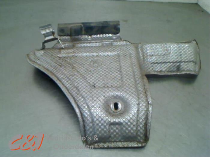 Gebrauchte Hitzeschild Auspuff Peugeot Boxer (U9) 2.2 HDi 150 Preis € 10,50 Margenregelung angeboten von C&J Bedrijfsauto's & Onderdelen