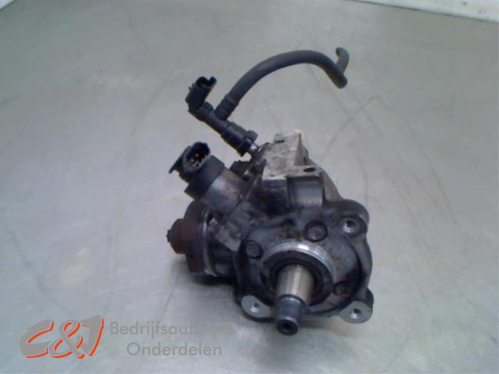 Gebrauchte Kraftstoffpumpe Mechanisch Peugeot Partner (GC/GF/GG/GJ/GK) 1.6 HDI 90 Preis € 23,63 Margenregelung angeboten von C&J Bedrijfsauto's & Onderdelen