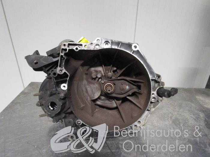 Gearbox from a Citroën Berlingo 1.6 Hdi 75 16V Phase 1 2008