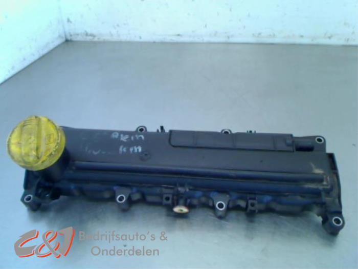 Gebrauchte Ventildeckel Renault Kangoo Express (FW) 1.5 dCi 70 Preis € 21,00 Margenregelung angeboten von C&J Bedrijfsauto's & Onderdelen