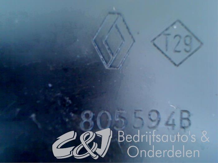 Couvercle de distribution d'un Opel Movano 2.3 CDTi 16V FWD 2011