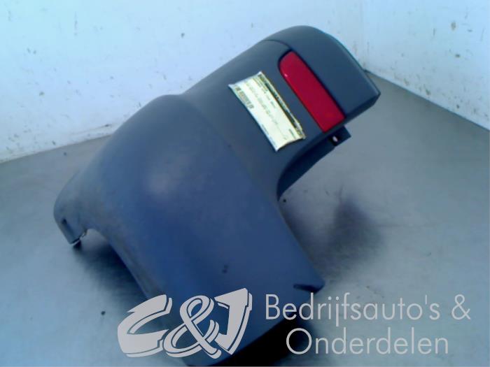 Esquina de parachoques izquierda detrás de un Mercedes-Benz Vito (639.6) 2.2 110 CDI 16V Euro 5 2011