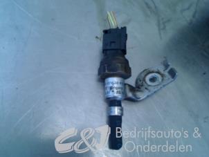 Gebrauchte Kraftstoffdruck Sensor Mercedes Vito (639.6) 2.2 110 CDI 16V Euro 5 Preis € 15,75 Margenregelung angeboten von C&J bedrijfsauto's & onderdelen