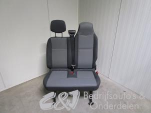 Used Double front seat, right Renault Master IV (MA/MB/MC/MD/MH/MF/MG/MH) 2.3 dCi 16V Price € 341,25 Margin scheme offered by C&J bedrijfsauto's & onderdelen