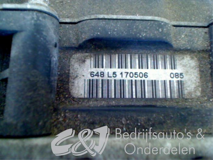 ABS Pumpe van een Mercedes-Benz Vito (639.6) 2.2 109 CDI 16V 2007