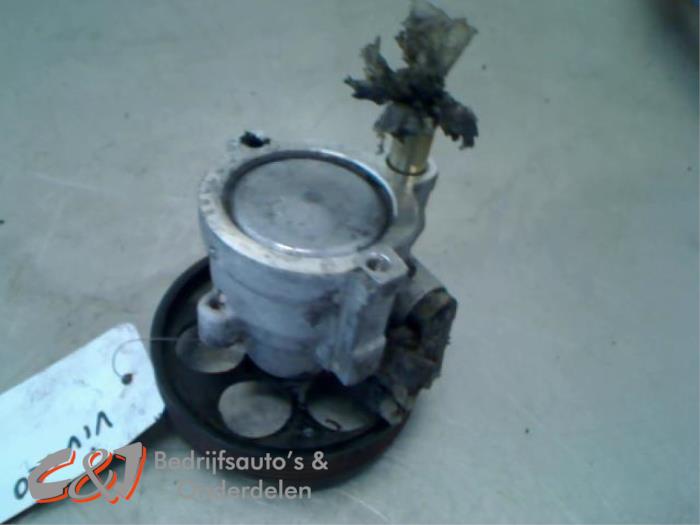 Power steering pump Opel Vivaro 2.5 DTI 16V G9U730