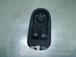 Used Electric window switch Renault Master IV (MA/MB/MC/MD/MH/MF/MG/MH) 2.3 dCi 16V Price € 31,50 Margin scheme offered by C&J bedrijfsauto's & onderdelen