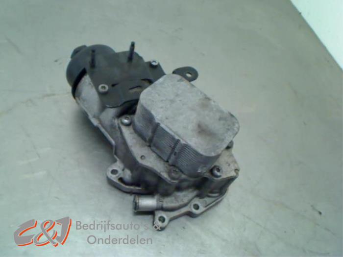 Gebrauchte Ölfiltergehäuse Ford Transit Connect (PJ2) 1.6 TDCi 16V 75 Preis € 21,00 Margenregelung angeboten von C&J Bedrijfsauto's & Onderdelen