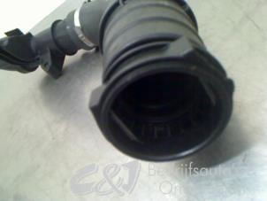 Used Intercooler tube Opel Vivaro 1.6 CDTI 115 Price € 183,75 Margin scheme offered by C&J bedrijfsauto's & onderdelen