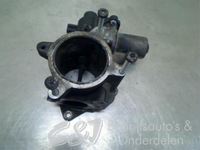 EGR valve from a Volkswagen Crafter 2.0 TDI 16V 2012