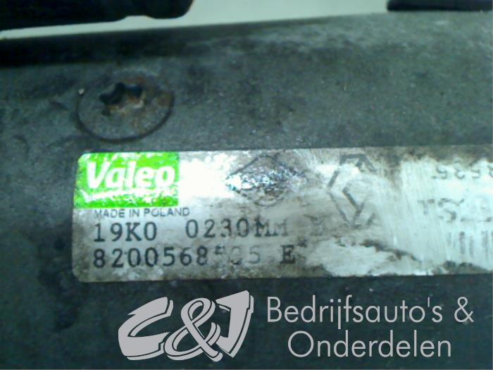 Rozrusznik z Renault Master IV (FV) 2.3 dCi 145 16V RWD 2012
