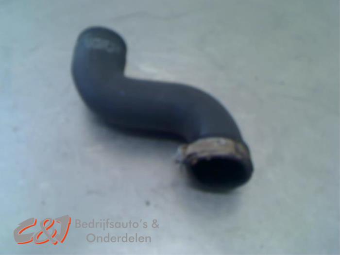 Gebrauchte Intercooler Schlauch Mercedes Sprinter 3,5t (906.73) 315 CDI 16V Preis € 10,50 Margenregelung angeboten von C&J Bedrijfsauto's & Onderdelen