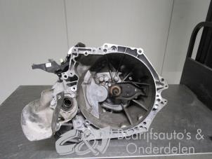 Gebrauchte Getriebe Opel Combo Cargo 1.5 CDTI 100 Preis € 952,88 Mit Mehrwertsteuer angeboten von C&J bedrijfsauto's & onderdelen