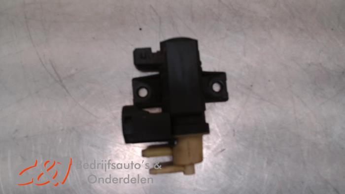 Usagé Régulateur pression turbo Opel Movano 2.3 CDTi BiTurbo 16V Prix € 18,38 Règlement à la marge proposé par C&J Bedrijfsauto's & Onderdelen