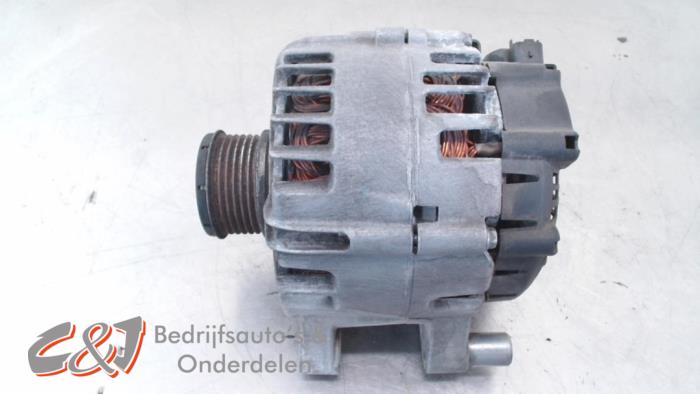 Usagé Dynamo Peugeot Expert (G9) 2.0 HDiF 16V 130 Prix € 26,25 Règlement à la marge proposé par C&J Bedrijfsauto's & Onderdelen