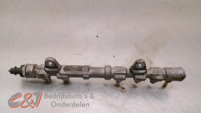 Usagé Système d'injection Fiat Fiorino (225) 1.3 D 16V Multijet Prix € 15,75 Règlement à la marge proposé par C&J Bedrijfsauto's & Onderdelen