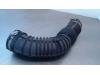 Air intake hose from a Opel Movano, 2010 2.3 CDTi 16V FWD, Delivery, Diesel, 2.298cc, 92kW (125pk), FWD, M9T670; M9T676; M9T672; M9T880; M9TD8; M9T870; M9T876; M9T896; M9TH8, 2010-05 / 2016-06 2012