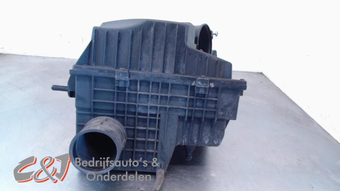 Gebrauchte Luftfiltergehäuse Opel Movano 2.3 CDTi 16V FWD Preis € 21,00 Margenregelung angeboten von C&J Bedrijfsauto's & Onderdelen