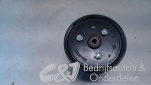 Used Power steering pump Opel Movano 2.3 CDTi 16V FWD Price € 105,00 Margin scheme offered by C&J bedrijfsauto's & onderdelen