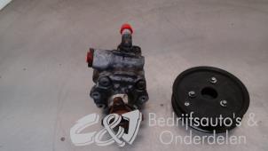 Used Power steering pump Renault Master IV (FV) 2.3 dCi 100 16V FWD Price € 105,00 Margin scheme offered by C&J bedrijfsauto's & onderdelen