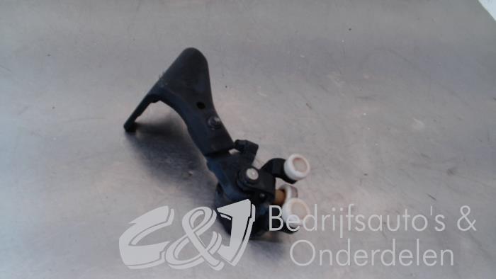 Sliding door roller, right from a Fiat Ducato (250) 2.3 D 130 Multijet 2013